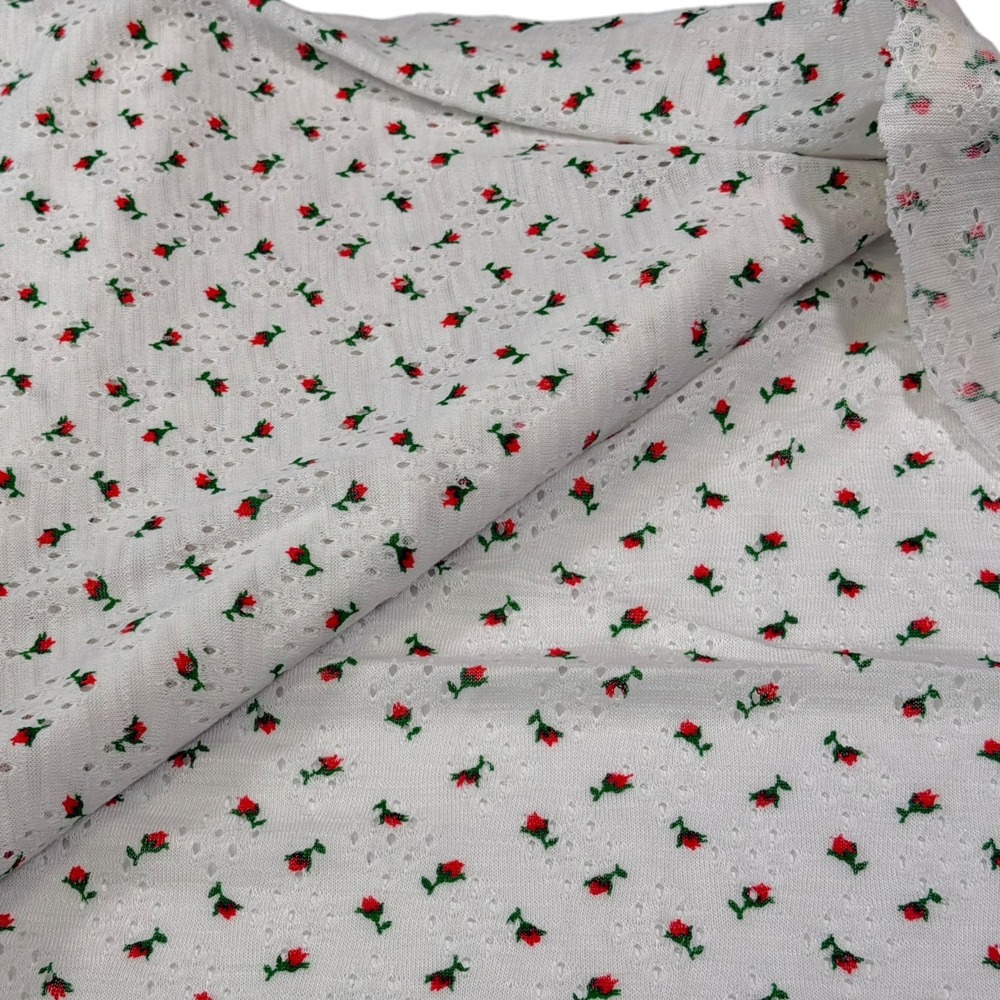 60x58" White Red Rose Floral Pointelle Knit Fabric Eyelet Coquette Cottagecore - Picture 4 of 6